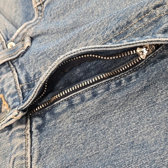 HUDSON BARBARA HI-RISE VENT BABY BOOTCUT JEANS. SIZE 30. INDIGO PEACE. - Picture 10 of 14